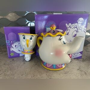 Disney Mrs. Potts & Chip Scentsy Warmer Set
